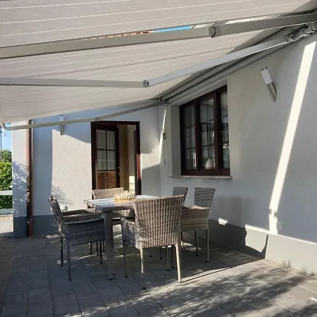 Landwohnung شقة